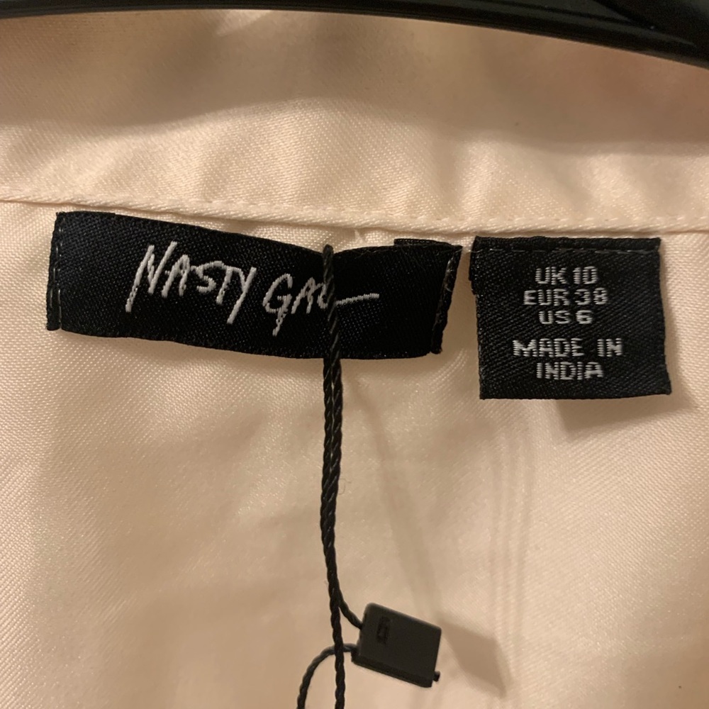 Nasty Gal Satin Ruffle Pajama Set Cream Size US 6 NWT - Picture 5 of 8